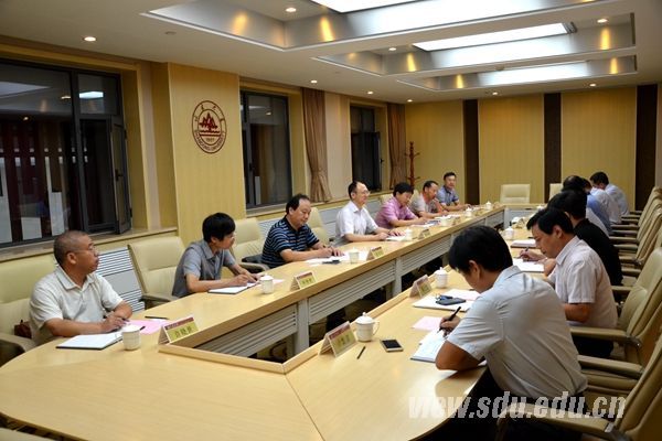 江苏大学代表团访问山东大学