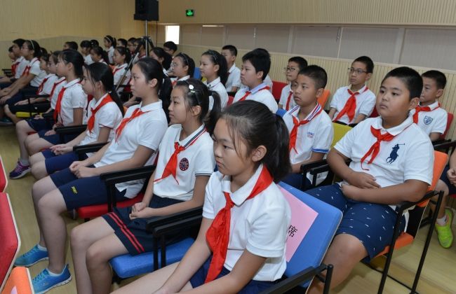 同济大学附属实验中小学迎首届新生