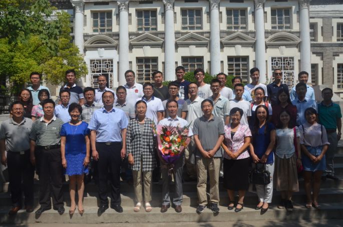 闫照祥教授执教河南大学四十周年座谈会举行