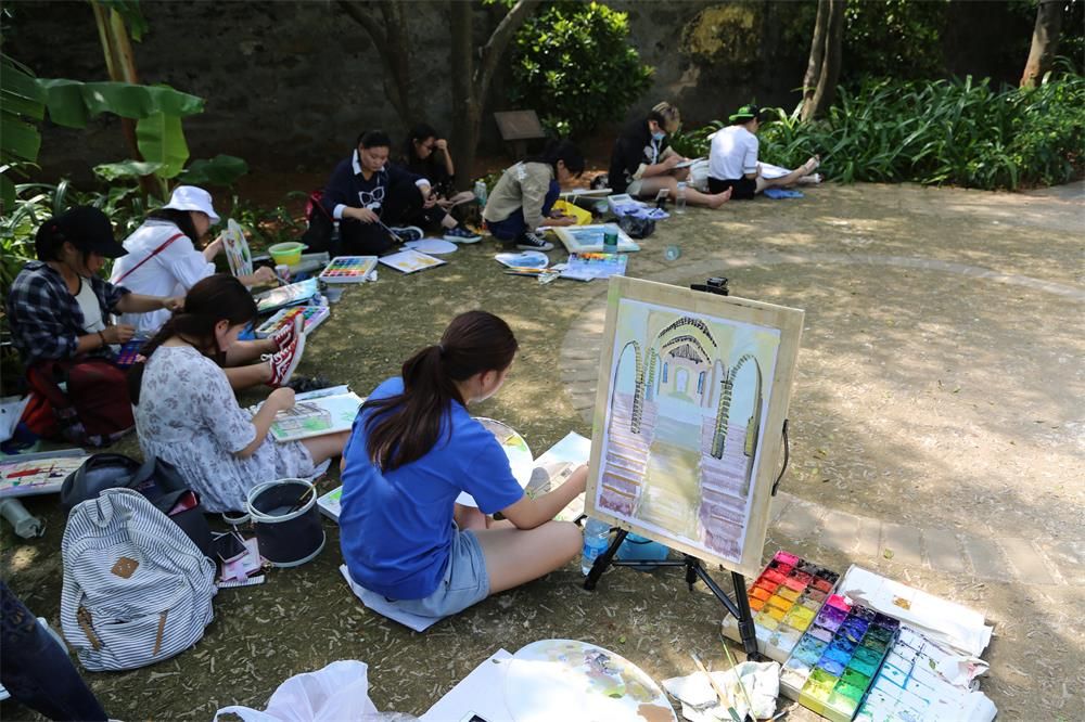 动画学院16级、西藏班门生涠洲岛色彩写生教学实践运动